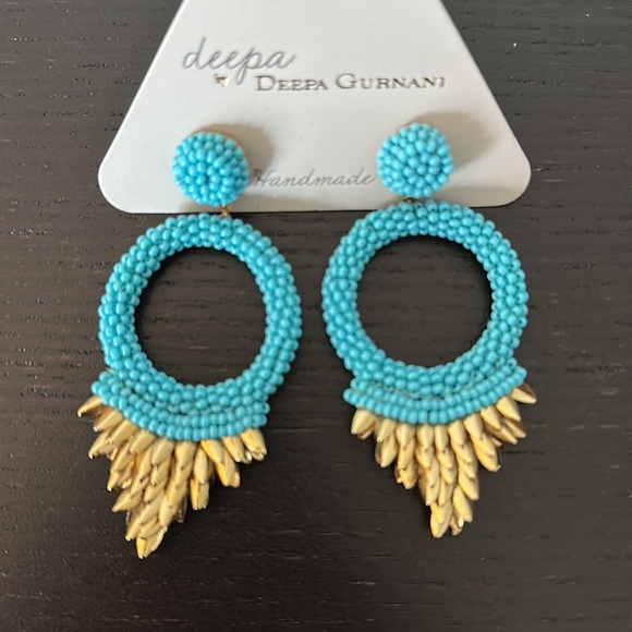 NWT Deepa Gurnani Earrings - Picture 2 of 3